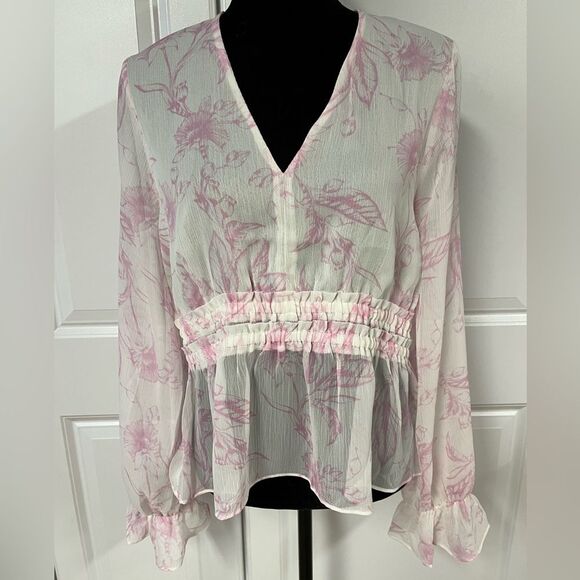 Express Floral Top - Picture 1 of 5